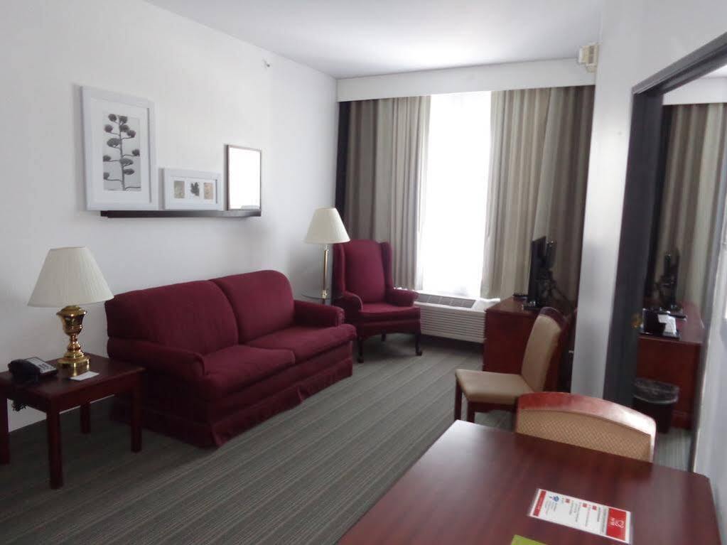 Country Inn&Suites by Radisson, Wausau, WI Schofield Extérieur photo
